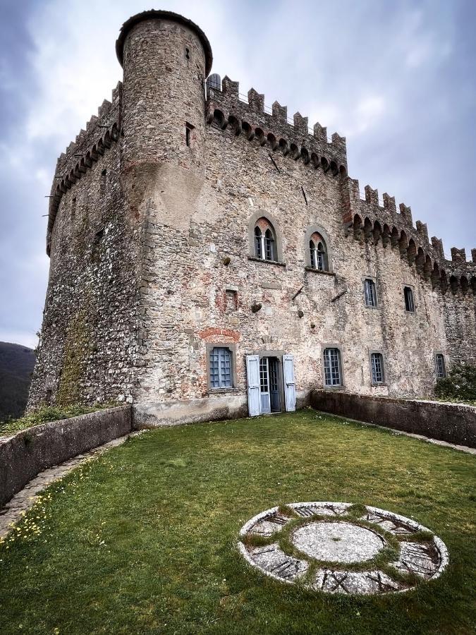 Castello Malaspina Di Fosdinovo Otel Dış mekan fotoğraf