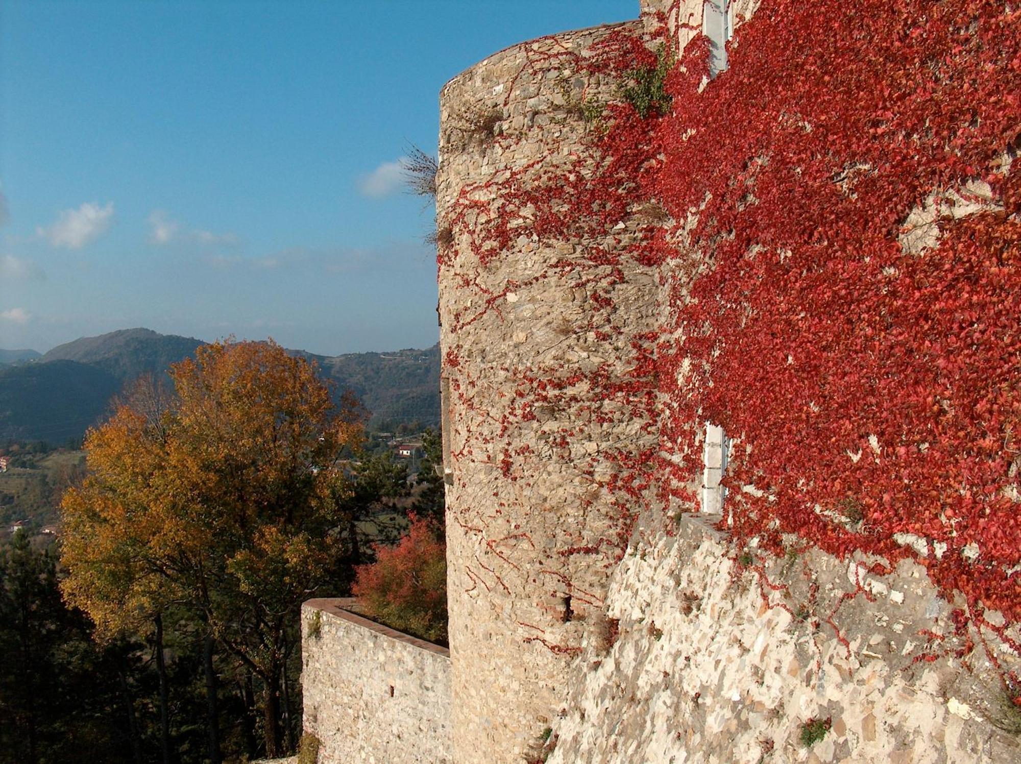 Castello Malaspina Di Fosdinovo Otel Dış mekan fotoğraf